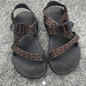 Chacos size 6